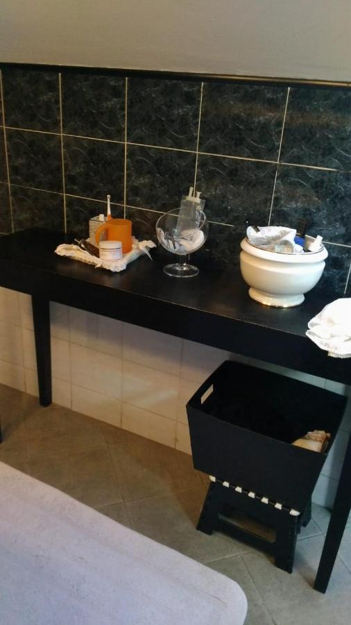 Casa Lilli Appartement Vallecrosia Buitenkant foto
